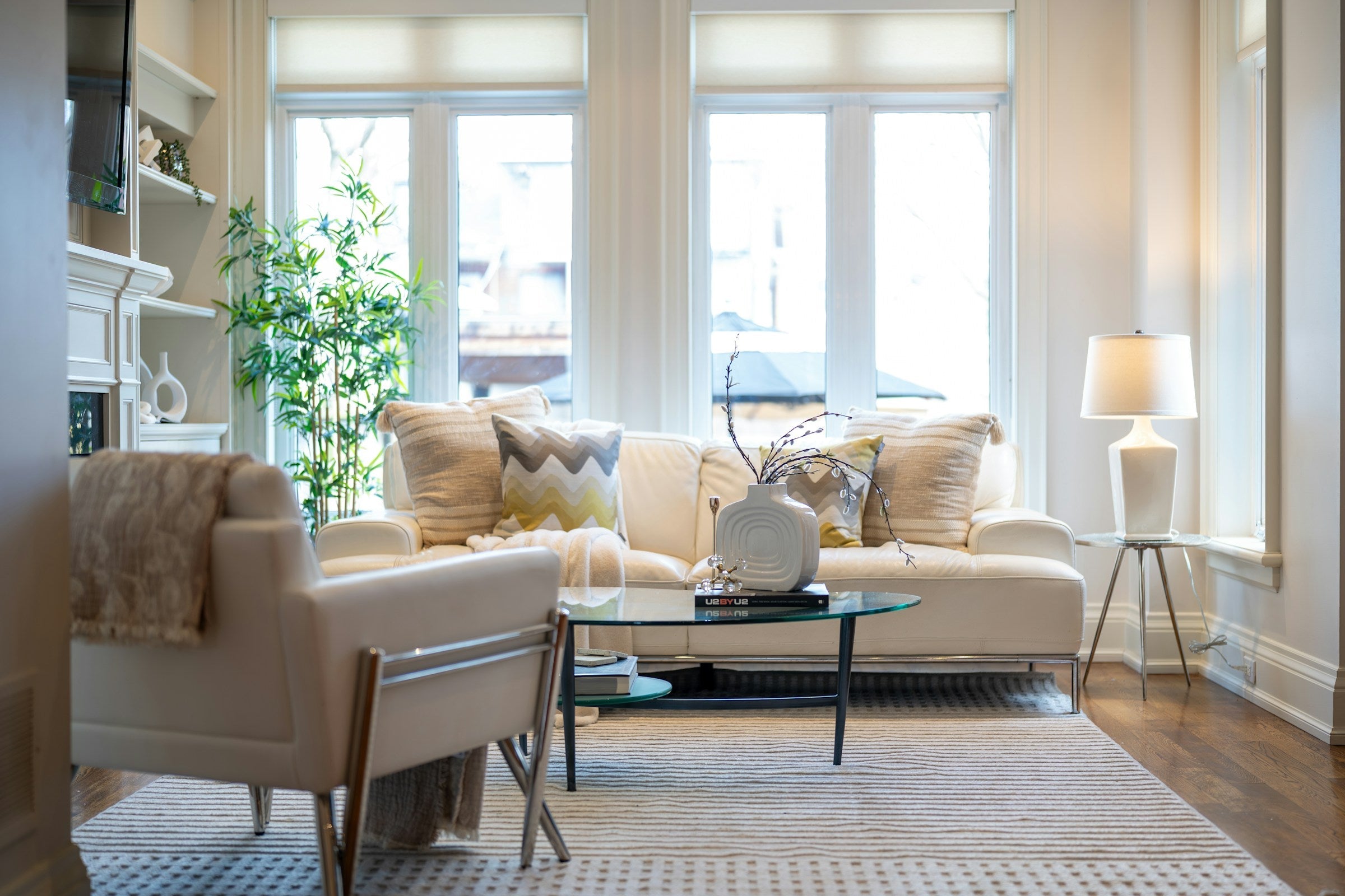 Pillows & Throws