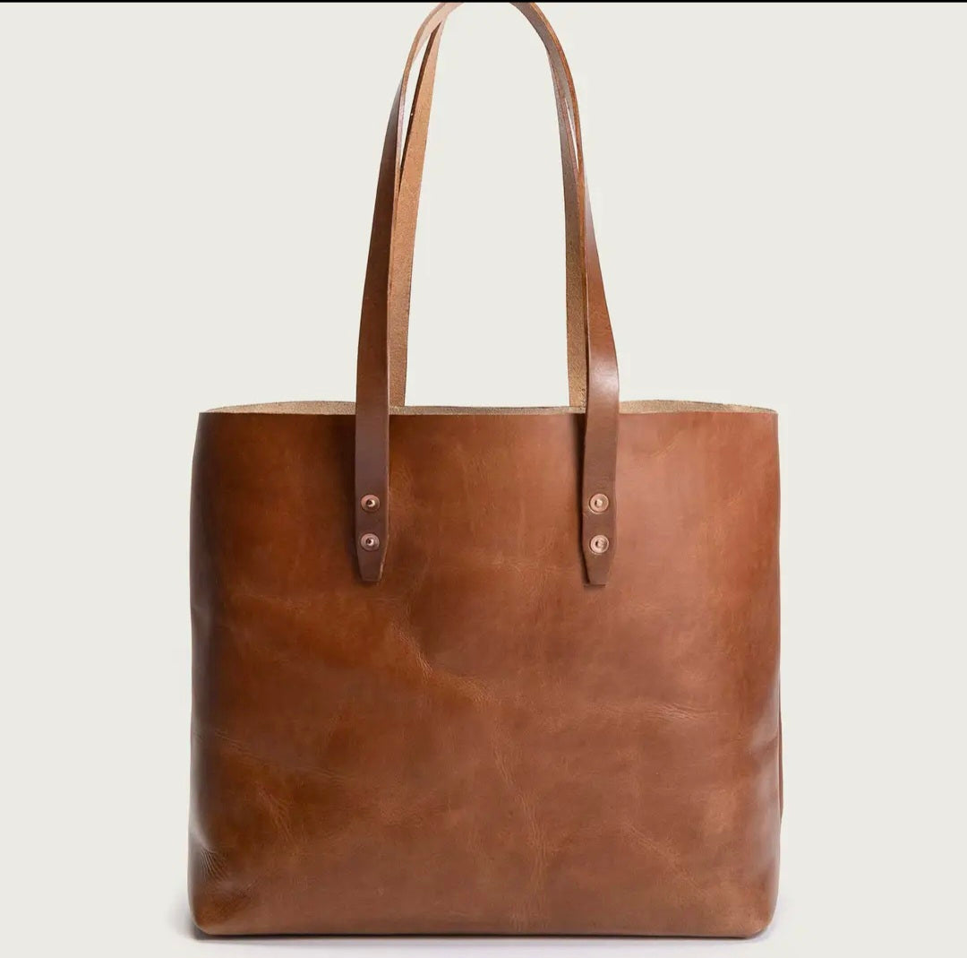 Atlas Leather Tote — Tan