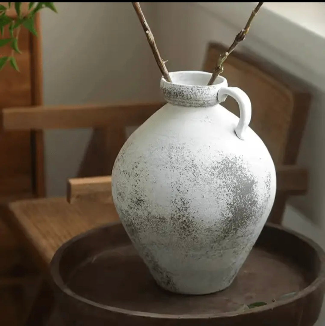 Obsidian Olive Vessel